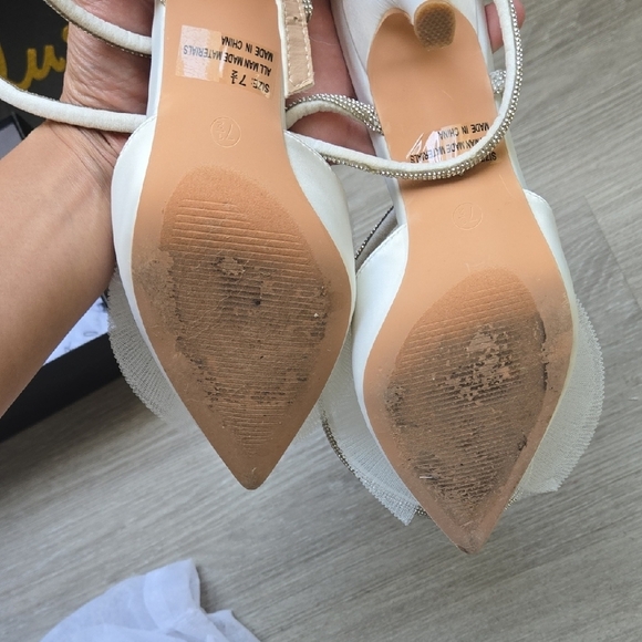 Lulu's Elegant White Heels with Tulle Bow - Picture 7 of 8